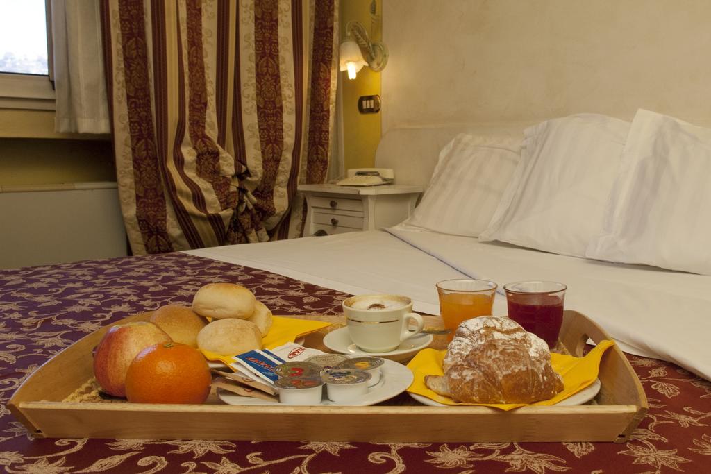 Ai Ronchi Motor Hotel بريشا المظهر الخارجي الصورة